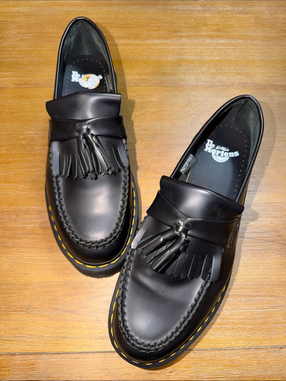 Dr. Martens SMOOTH LEATHER TASSEL LOAFERS